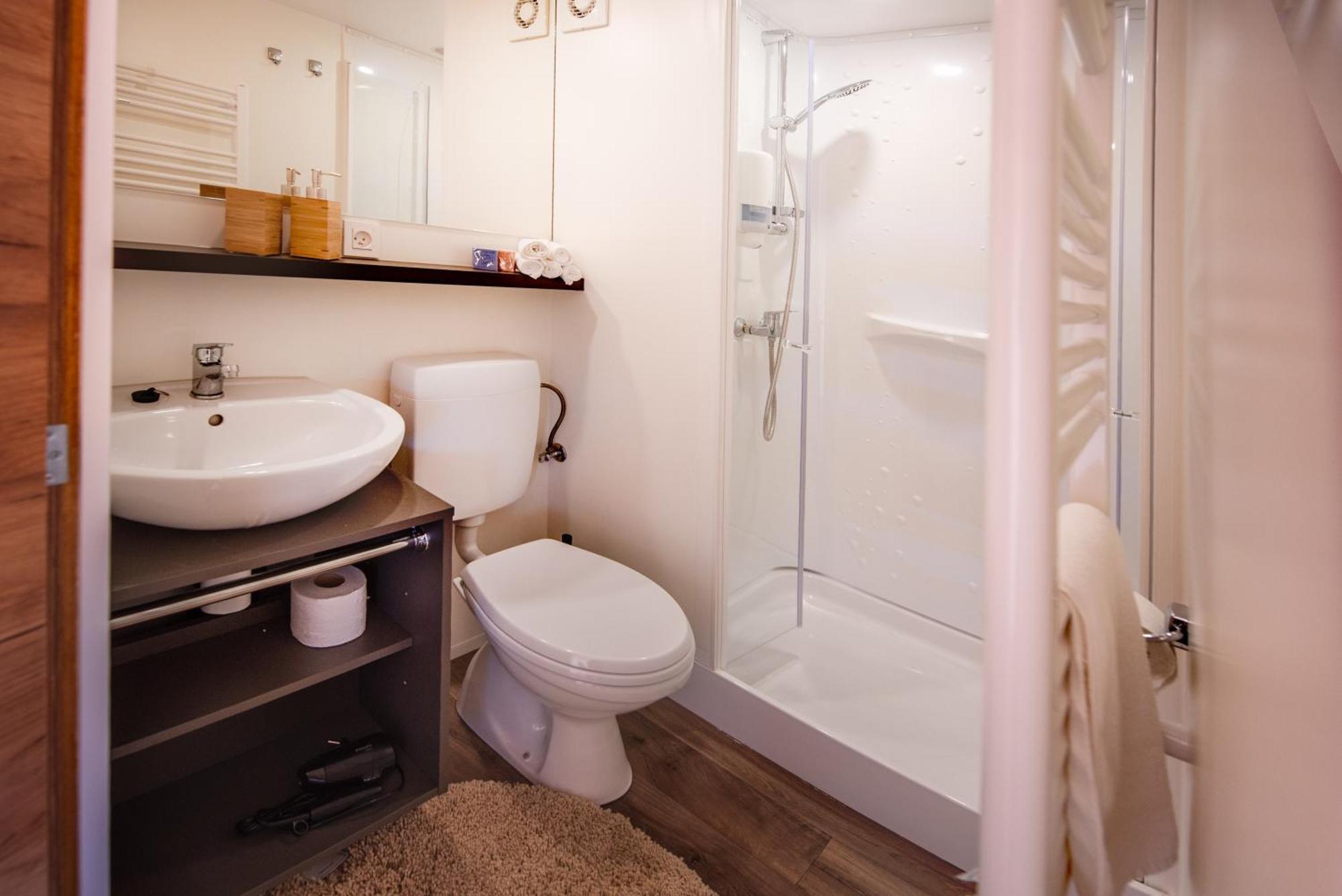 Forrest Glamping Hotel Banská Štiavnica Buitenkant foto
