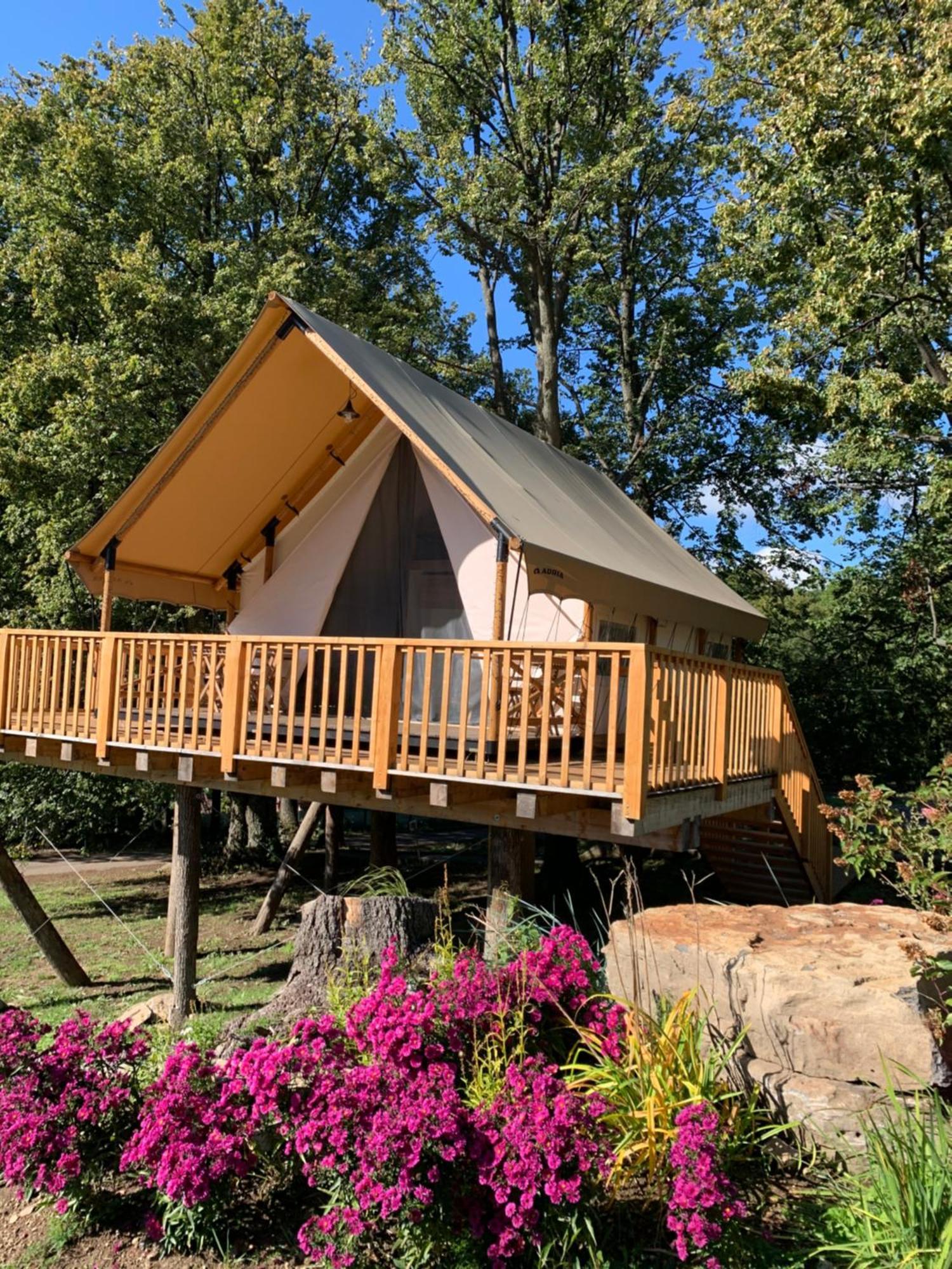 Forrest Glamping Hotel Banská Štiavnica Buitenkant foto