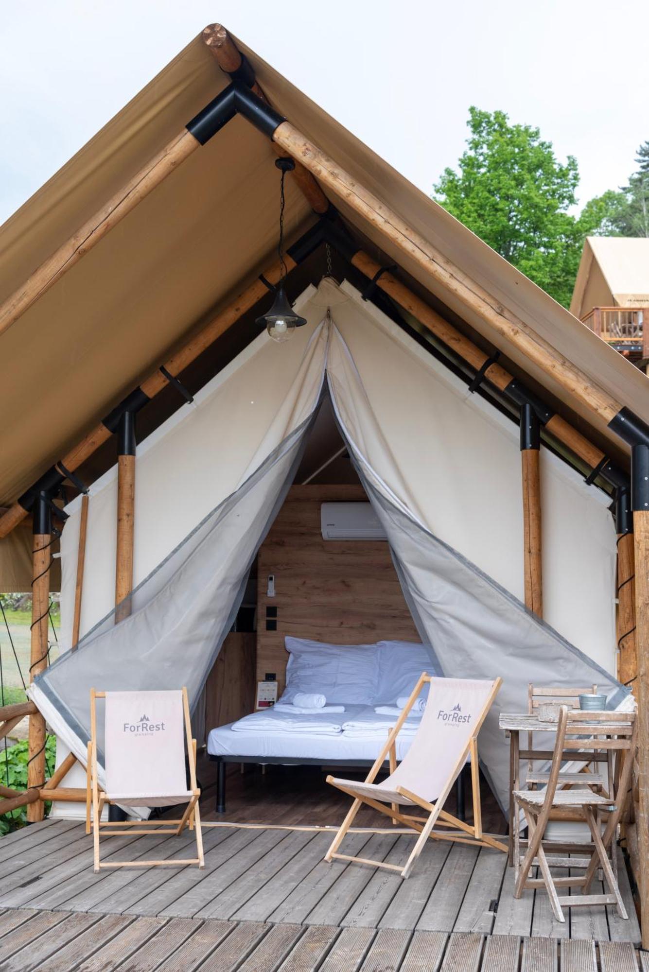 Forrest Glamping Hotel Banská Štiavnica Buitenkant foto