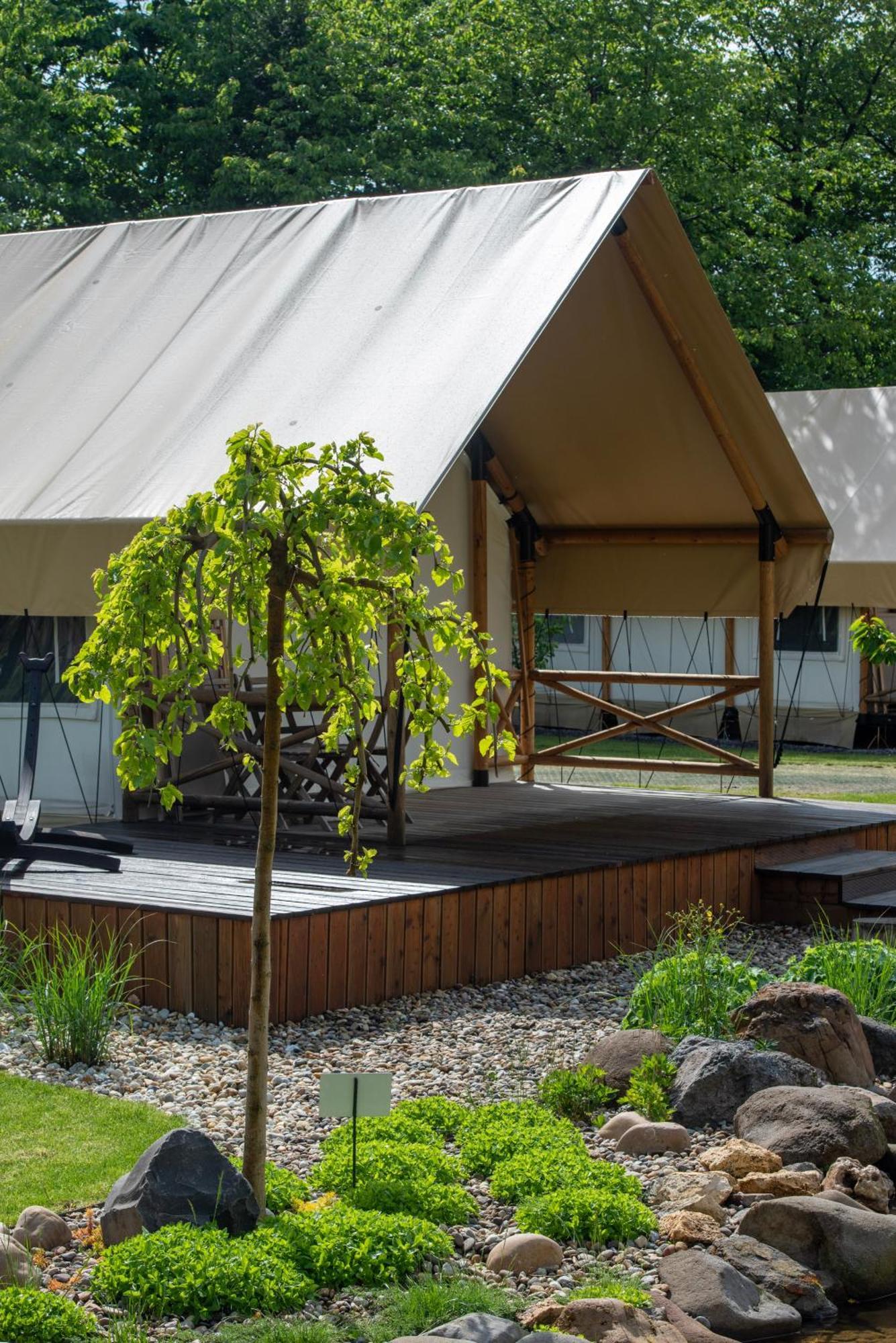 Forrest Glamping Hotel Banská Štiavnica Buitenkant foto