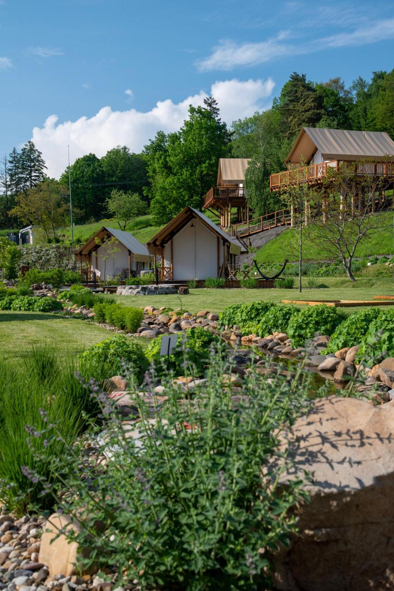 Forrest Glamping Hotel Banská Štiavnica Buitenkant foto
