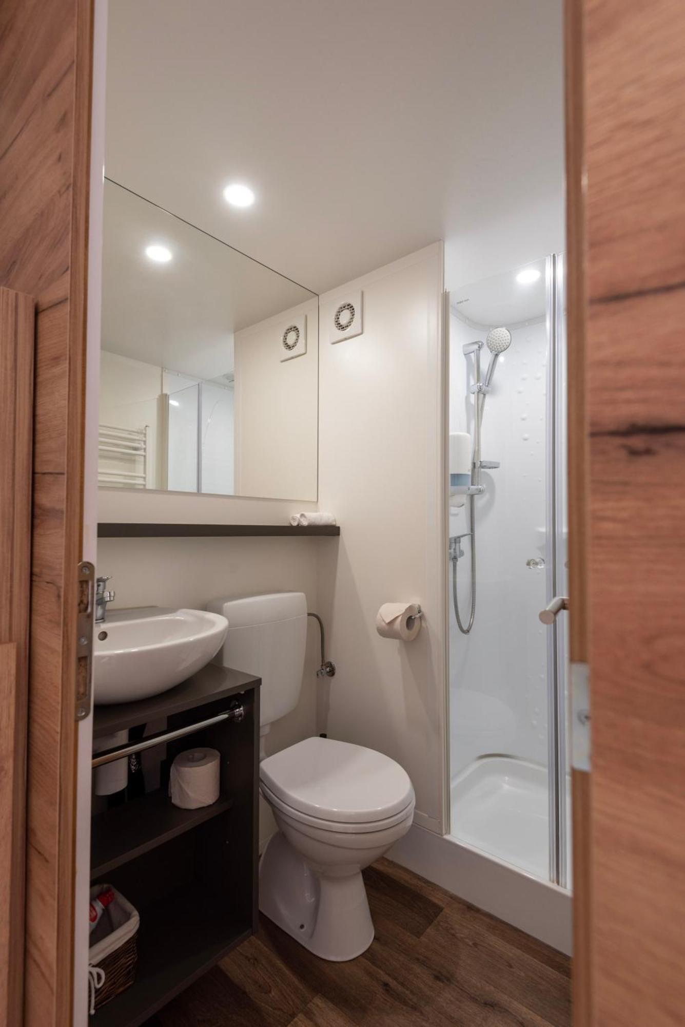 Forrest Glamping Hotel Banská Štiavnica Buitenkant foto