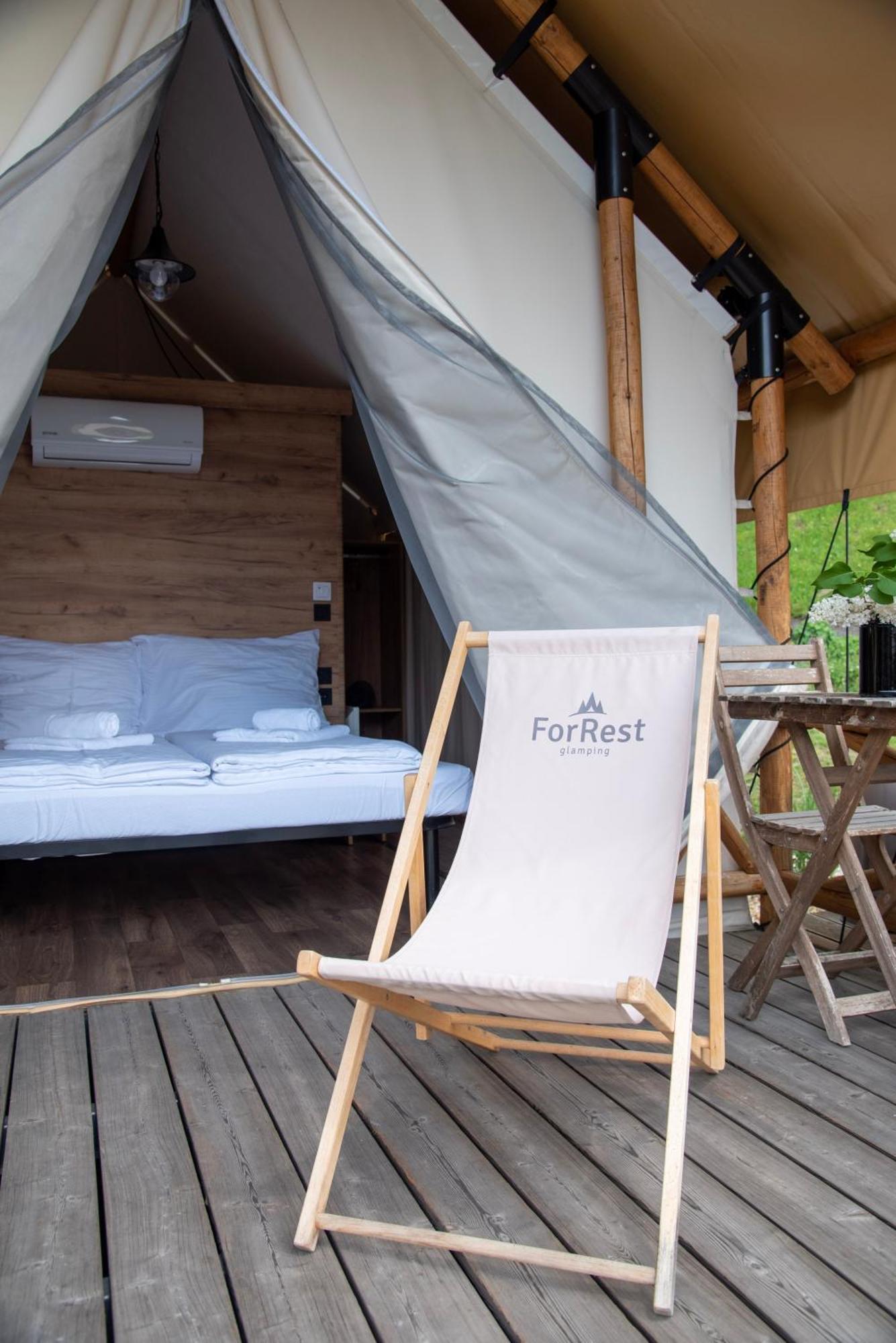 Forrest Glamping Hotel Banská Štiavnica Buitenkant foto