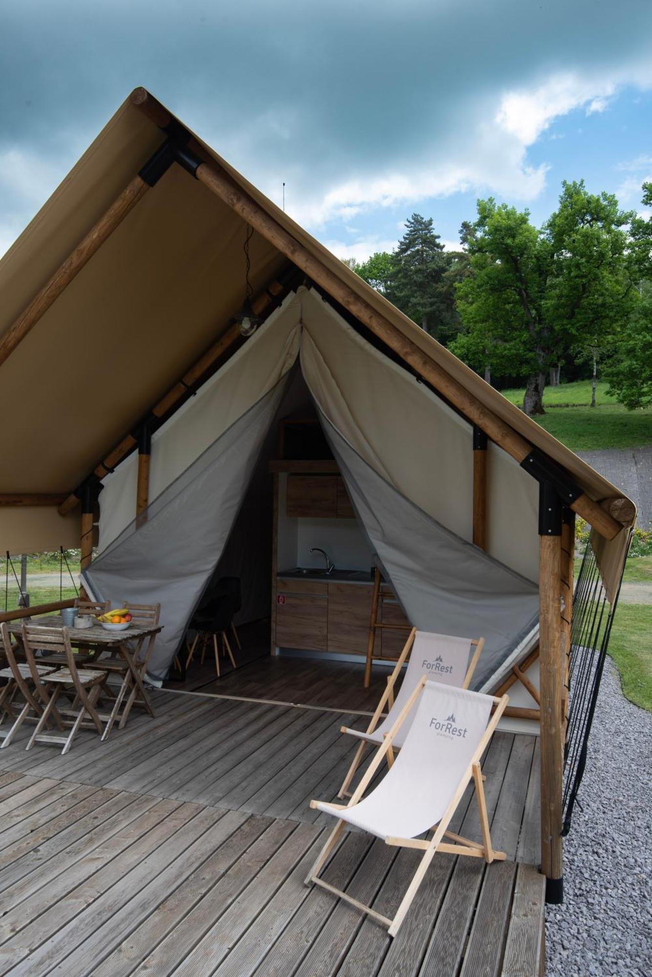 Forrest Glamping Hotel Banská Štiavnica Buitenkant foto