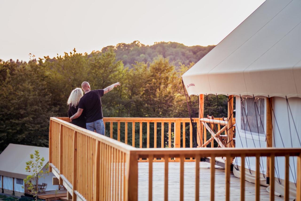Forrest Glamping Hotel Banská Štiavnica Buitenkant foto