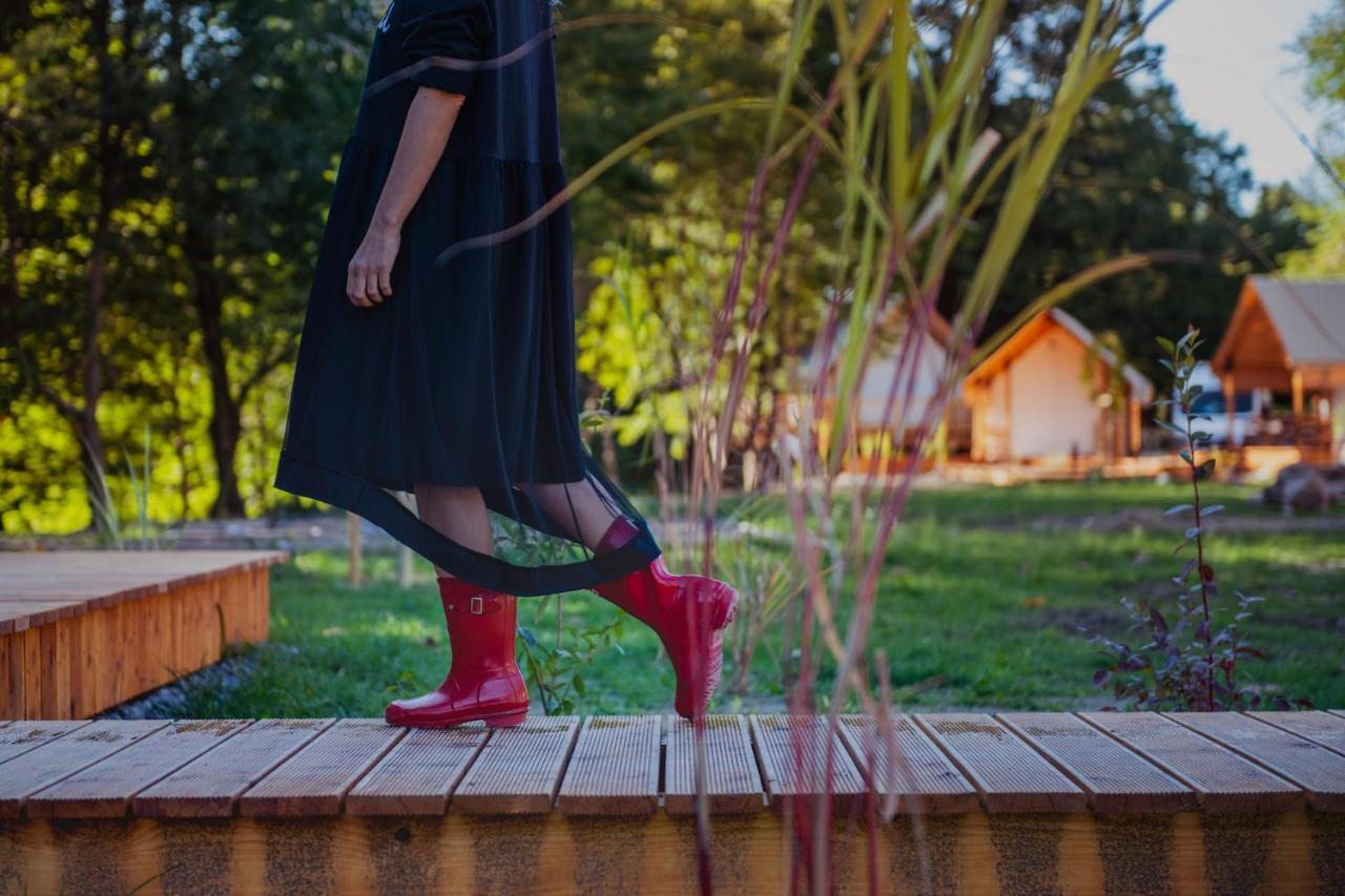 Forrest Glamping Hotel Banská Štiavnica Buitenkant foto